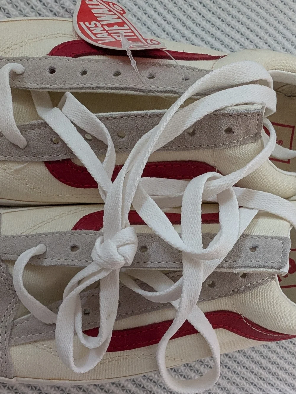 Vans old skool Canvas & Suede Sneakers in Beige with Red Stripe